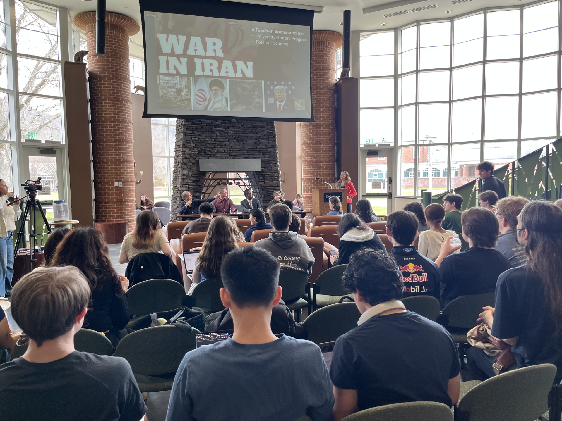 Faculty experts addressed student questions during an all-campus teach-in at Quinnipiac on the developing U.S. – Iran War held in the Piazza on the Mount Carmel Campus